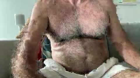 big bush online show from December 21, 12:40 am