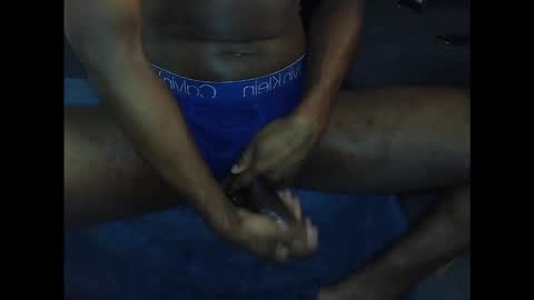 bigcalvin10 online show from December 17, 7:42 pm