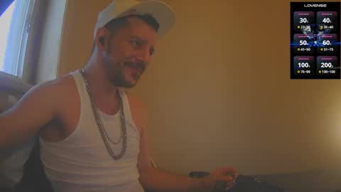 Jon - Im Straight online show from December 17, 7:53 pm