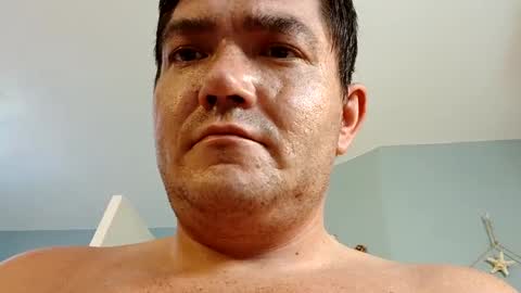 Snapshot of bigcockdaddy247 chatting on December 17, 8:34 am bigcockdaddy247 online show from December 17, 8:34 am