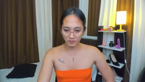 Snapshot of bigcockjannah chatting on October 8, 6:27 pm SUCK ME TILL I EXPLODE online show from October 8, 6:27 pm