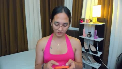 Snapshot of bigcockjannah chatting on October 23, 1:10 pm SUCK ME TILL I EXPLODE online show from October 23, 1:10 pm