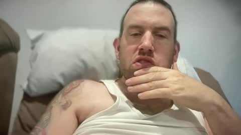 bigcocksuckingslut online show from December 31, 1:19 pm