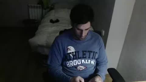 Snapshot of bigcok35spain chatting on December 4, 7:01 pm bigcok35spain online show from December 4, 7:01 pm