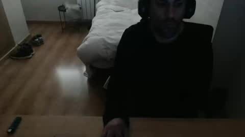 Snapshot of bigcok35spain chatting on December 7, 2:57 pm bigcok35spain online show from December 7, 2:57 pm