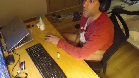 Snapshot of bigcok35spain chatting on January 28, 12:57 am bigcok35spain online show from January 28, 12:57 am