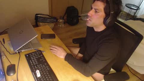 Snapshot of bigcok35spain chatting on March 5, 10:54 pm bigcok35spain online show from March 5, 10:54 pm