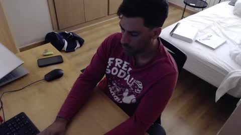 Snapshot of bigcok35spain chatting on September 22, 7:21 am bigcok35spain online show from September 22, 7:21 am