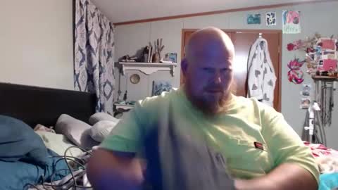 Snapshot of bigcummer4u803 chatting on December 30, 2:20 am Tiny online show from December 30, 2:20 am