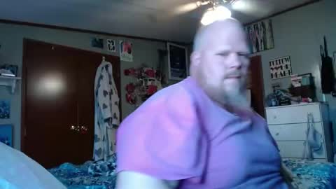 Snapshot of bigcummer4u803 chatting on December 30, 4:40 pm Tiny online show from December 30, 4:40 pm