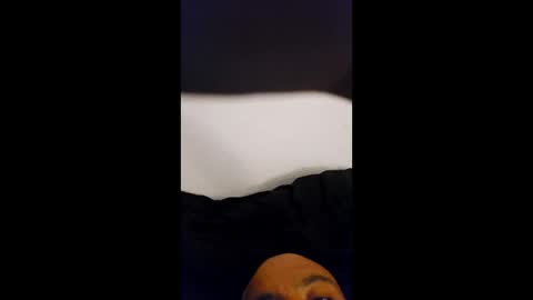 Snapshot of bigdaddydick255477 chatting on June 1, 9:33 am bigdaddydick255477 online show from June 1, 9:33 am