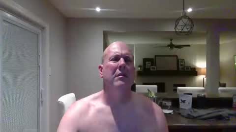 bigdave10005 online show from December 3, 2:14 am