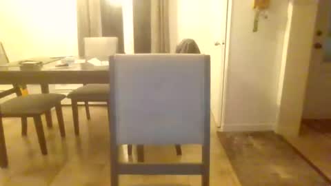 bigdeer581917471 online show from June 18, 6:57 am