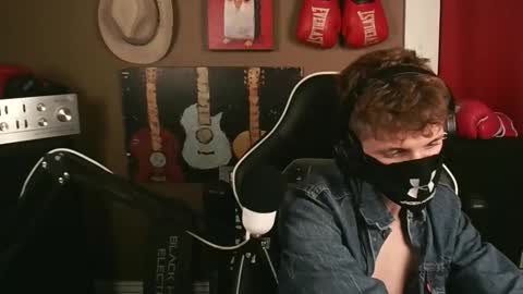 Snapshot of bigdickgerald67 chatting on December 20, 3:24 am bigdickgerald67 online show from December 20, 3:24 am