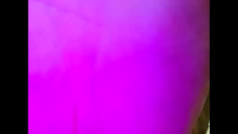 Snapshot of bigdickitalian137 chatting on October 25, 9:42 pm bigdickitalian137 online show from October 25, 9:42 pm