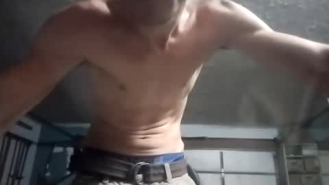 Snapshot of bigdickjohnny50164 chatting on October 25, 2:19 am bigdickjohnny50164 online show from October 25, 2:19 am