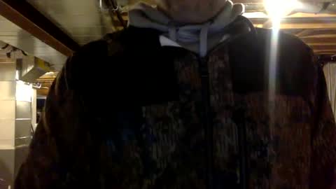 Snapshot of bigdickshowoff9877 chatting on December 27, 4:47 am Bigdickshowoff9877 online show from December 27, 4:47 am