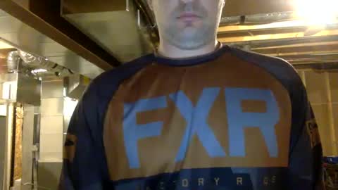 Snapshot of bigdickshowoff9877 chatting on January 20, 5:37 am Bigdickshowoff9877 online show from January 20, 5:37 am