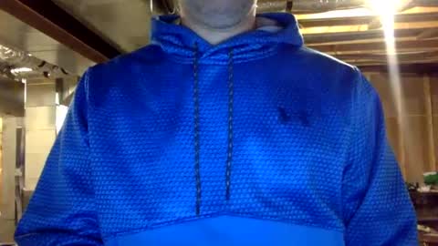 Snapshot of bigdickshowoff9877 chatting on February 12, 7:23 am Bigdickshowoff9877 online show from February 12, 7:23 am