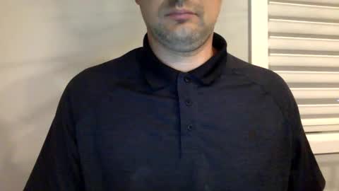 Snapshot of bigdickshowoff9877 chatting on September 15, 6:35 am Bigdickshowoff9877 online show from September 15, 6:35 am