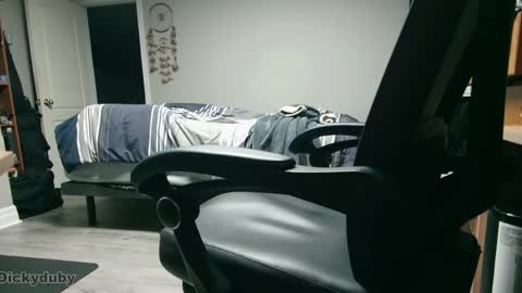 George Forest Dickyduby on all Socials online show from April 16, 3:29 am