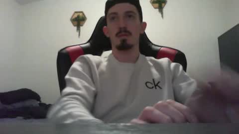 Snapshot of bigdog_112 chatting on December 26, 10:52 pm BigWilly online show from December 26, 10:52 pm