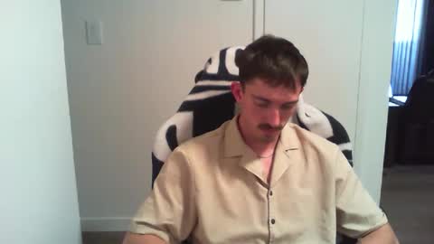 Snapshot of bigdog_112 chatting on September 18, 9:39 pm BigWilly online show from September 18, 9:39 pm