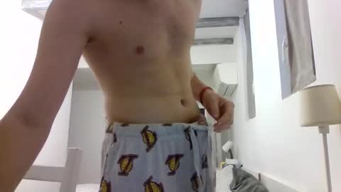 biggbaguette1 online show from February 8, 3:48 pm