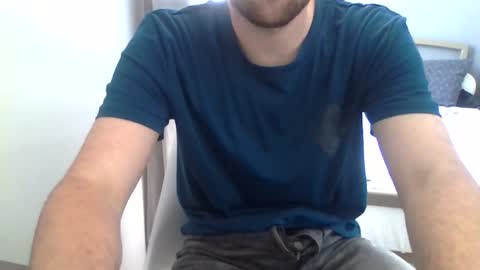biggbaguette1 online show from May 15, 3:19 pm