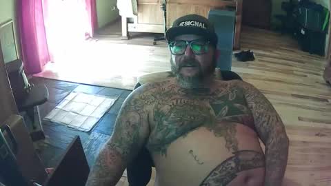 biggdaddy4206913 online show from October 29, 7:48 pm