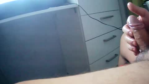 Snapshot of biggiba chatting on December 29, 11:18 pm biggiba online show from December 29, 11:18 pm