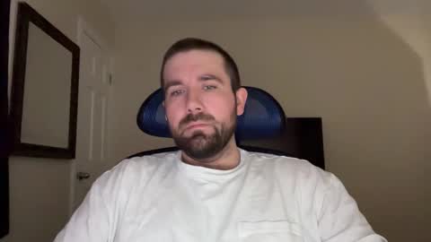 Snapshot of biggie556 chatting on December 21, 1:10 pm biggie556 online show from December 21, 1:10 pm