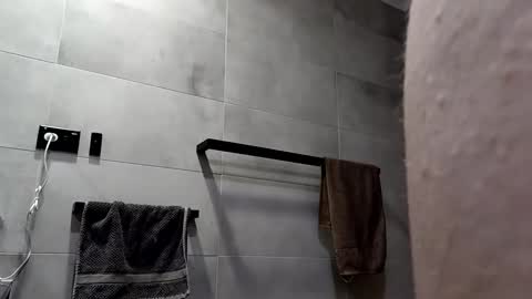 Snapshot of biggllh chatting on November 4, 10:03 am biggllh online show from November 4, 10:03 am