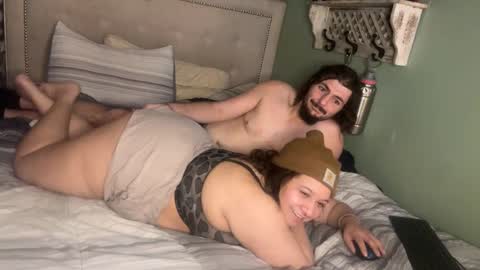 Snapshot of bigglou26 chatting on January 20, 4:32 am BiggLou and LenaLove online show from January 20, 4:32 am