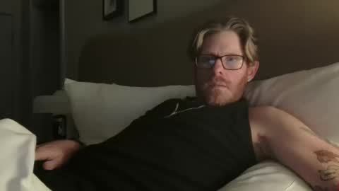 Snapshot of bigguy4funtime chatting on October 11, 9:30 am bigguy4funtime online show from October 11, 9:30 am