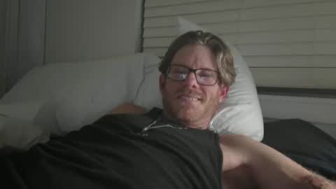 Snapshot of bigguy4funtime chatting on October 22, 6:35 am bigguy4funtime online show from October 22, 6:35 am