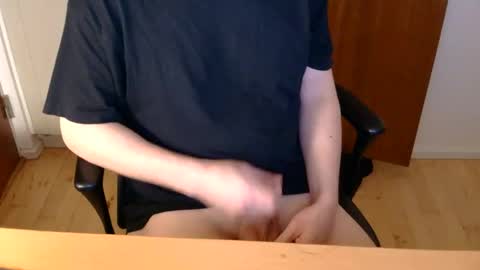 Snapshot of bighardjohnson444 chatting on March 2, 6:14 am bighardjohnson444 online show from March 2, 6:14 am