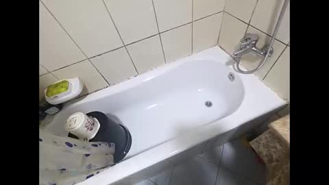 bighdasehzada online show from February 25, 4:38 pm