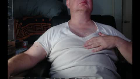 bighorn1981 online show from April 15, 1:01 am