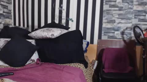 bighotmature online show from April 8, 10:37 am