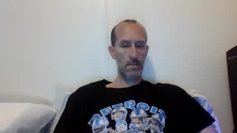 Snapshot of bighugemouthful chatting on September 20, 3:18 am Chaz online show from September 20, 3:18 am