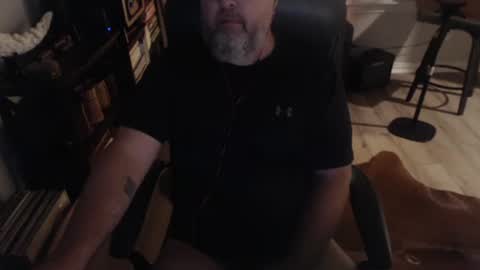 Snapshot of bighugmugg chatting on June 5, 11:16 am bighugmugg online show from June 5, 11:16 am