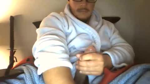 Snapshot of bigjay7713 chatting on December 19, 6:20 am Bigdicbear713 online show from December 19, 6:20 am