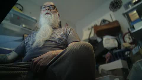 Snapshot of bigjeff01 chatting on January 10, 6:31 pm bigjeff01 online show from January 10, 6:31 pm