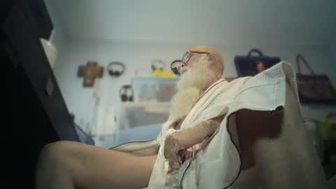 Snapshot of bigjeff01 chatting on January 15, 3:16 pm bigjeff01 online show from January 15, 3:16 pm