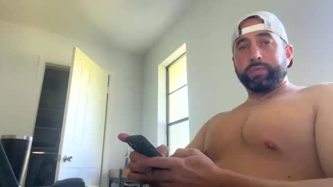 Snapshot of biglazzer1230 chatting on November 13, 7:35 pm biglazzer1230 online show from November 13, 7:35 pm