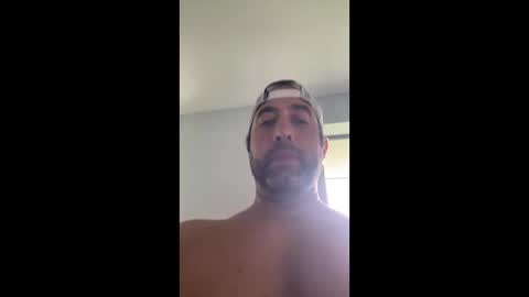 Snapshot of biglazzer1230 chatting on December 19, 2:57 pm biglazzer1230 online show from December 19, 2:57 pm