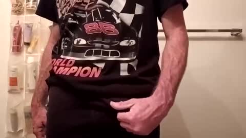 Snapshot of bigliketexas chatting on December 1, 3:33 am Big Like Texas online show from December 1, 3:33 am