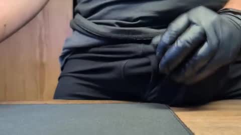 Snapshot of bigload33577 chatting on January 11, 8:03 pm bigload33577 online show from January 11, 8:03 pm