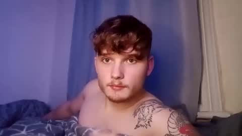 Snapshot of biglove126596 chatting on December 19, 10:06 pm biglove126596 online show from December 19, 10:06 pm